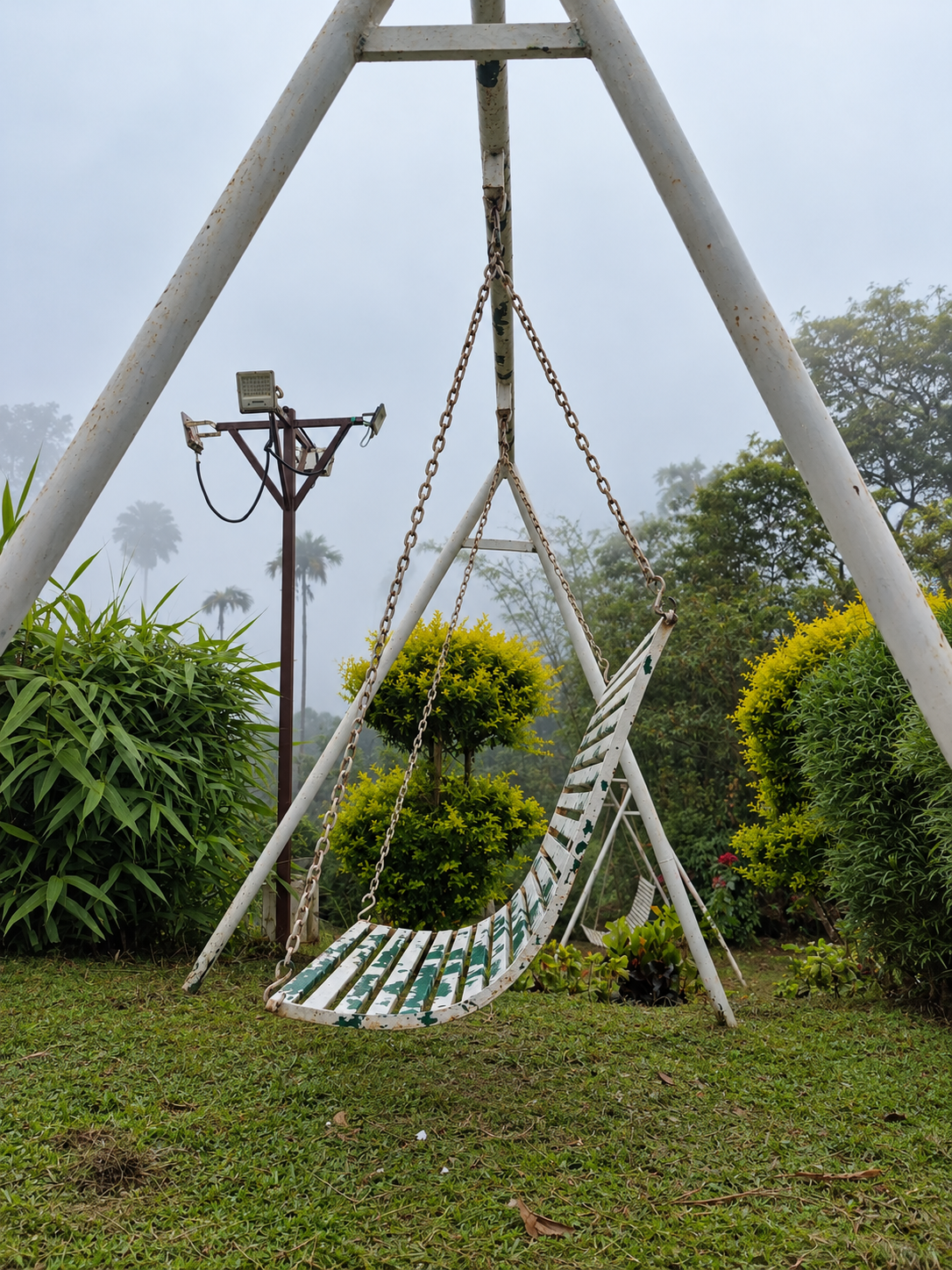 Garden swing